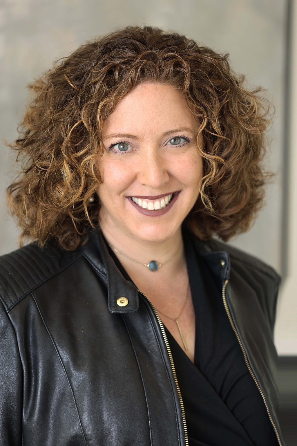 Evelyne Ouellet Homes & Lifestyle